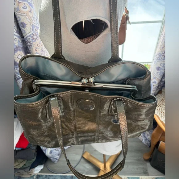 Olive Green Coach Signature Stitch Kisslock Shoulder Bag F15658 - Picture 6 of 11